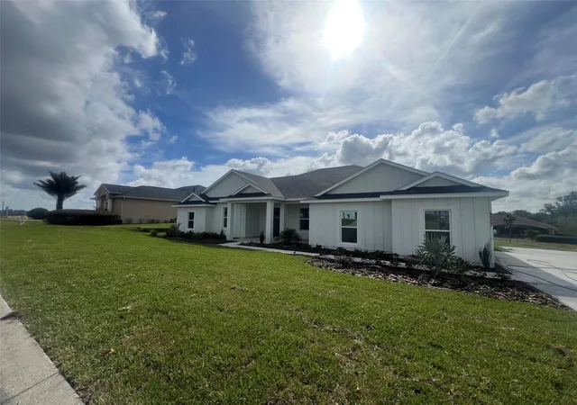 Photo 2 of Single family home for sale at 1891 NW 79 Loop, Ocala, FL 34475 | MLS# S5157302 | Listing updated on 2026-09-18