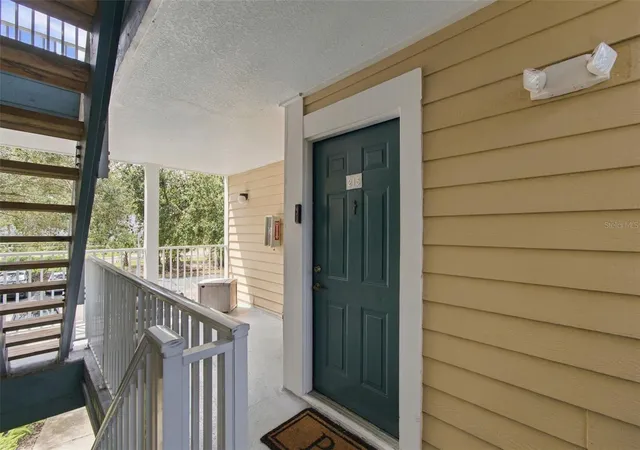 Photo 2 of Condo for sale at 4115 Chatham Oak Ct #215, Tampa, FL 33624 | MLS# TB8547252 | Listing updated on 2026-09-23