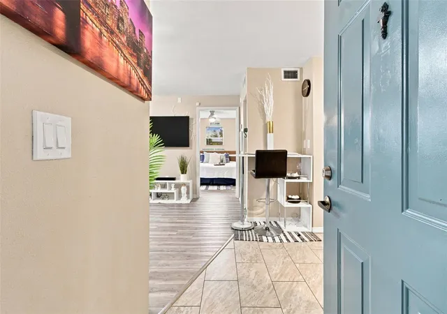 Photo 3 of Condo for sale at 4115 Chatham Oak Ct #215, Tampa, FL 33624 | MLS# TB8547252 | Listing updated on 2026-09-23