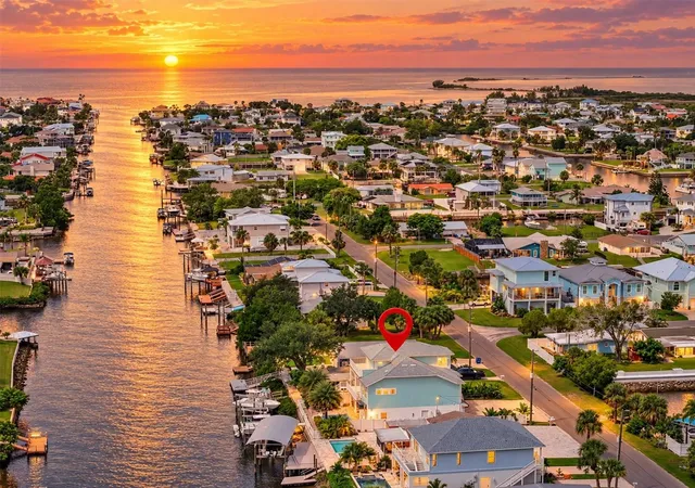 Photo 1 of Single family home for sale at 4030 Gulf Coast Dr, Hernando Beach, FL 34607 | MLS# W7889378 | Listing updated on 2026-10-07