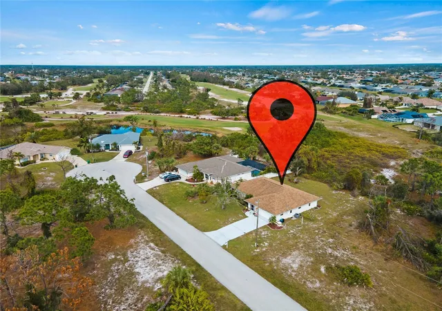 Photo 3 of Single family home for sale at 11 Pinehurst Rd, Rotonda West, FL 33947 | MLS# C7530578 | Listing updated on 2026-09-22