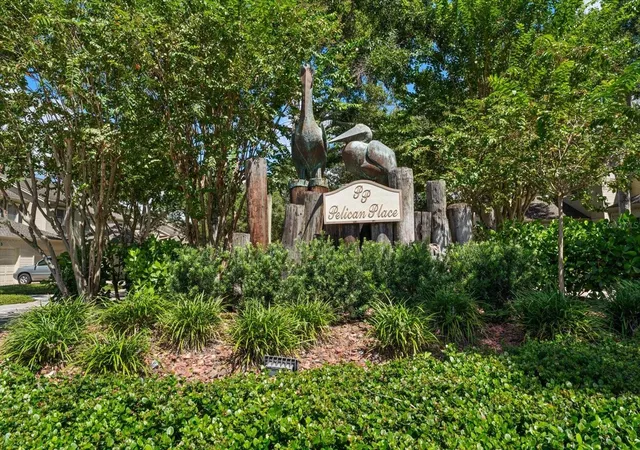 Photo 2 of Condo for sale at 8 Pelican Pl #8, Belleair, FL 33756 | MLS# TB8547262 | Listing updated on 2026-09-24