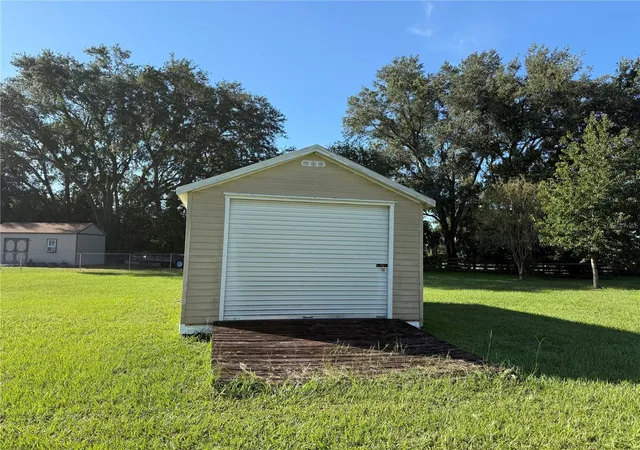 Photo 4 of Manufactured home for sale at 8285 County Rd 109b, Lady Lake, FL 32159 | MLS# G5117606 | Listing updated on 2026-09-24