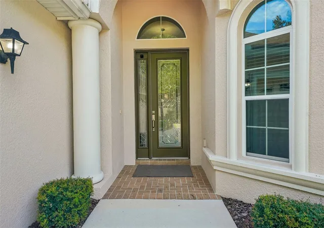 Photo 2 of Single family home for sale at 2812 Devonoak Blvd, Land O Lakes, FL 34638 | MLS# TB8547263 | Listing updated on 2026-09-30