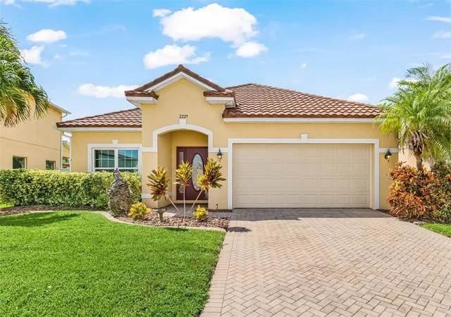 Photo 1 of Single family home for sale at 2229 Cape Heather Cir, Cape Coral, FL 33991 | MLS# C7530582 | Listing updated on 2026-09-18