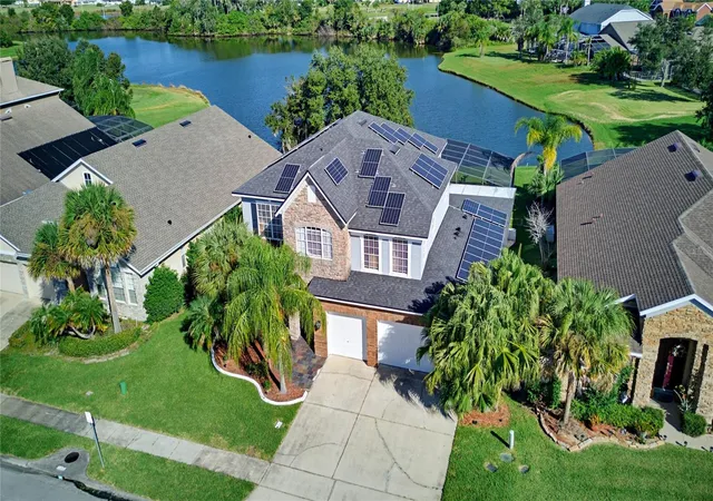 Photo 4 of Single family home for sale at 2107 N Dr Way, Kissimmee, FL 34746 | MLS# S5157305 | Listing updated on 2026-10-27
