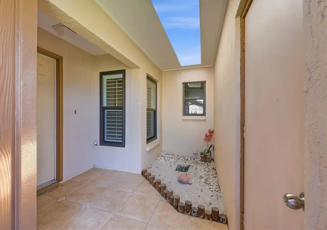 Photo 2 of Single family home for sale at 1704 Curry Ave #39, Nokomis, FL 34275 | MLS# N6145702 | Listing updated on 2026-09-17