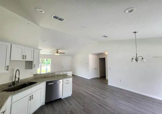 Photo 3 of Single family home for sale at 10277 SE 158th Place, Summerfield, FL 34491 | MLS# OM732025 | Listing updated on 2026-09-13
