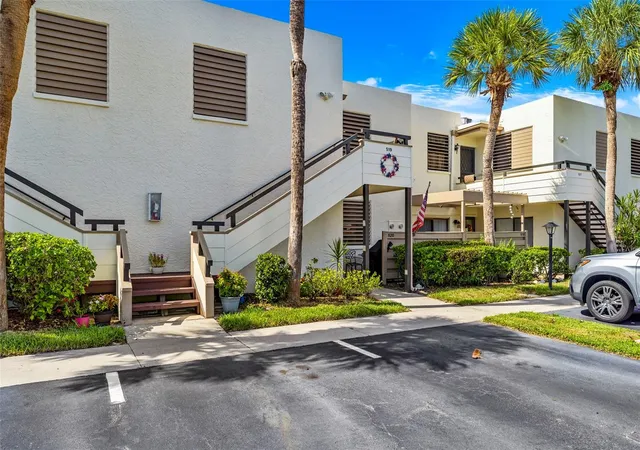 Photo 2 of Condo for sale at 519 Lakeside Dr #519, Bradenton, FL 34210 | MLS# A4705686 | Listing updated on 2026-09-22