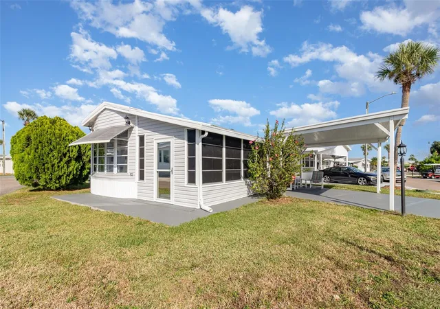 Photo 1 of Manufactured home for sale at 9000 US Hwy 192 #412, Clermont, FL 34714 | MLS# O6440694 | Listing updated on 2026-09-12