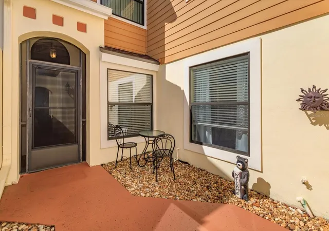 Listing Photo 3 - Condo for sale in building located at 6128 Raintree Dr, ORLANDO, FL 32822 - Unit #L2