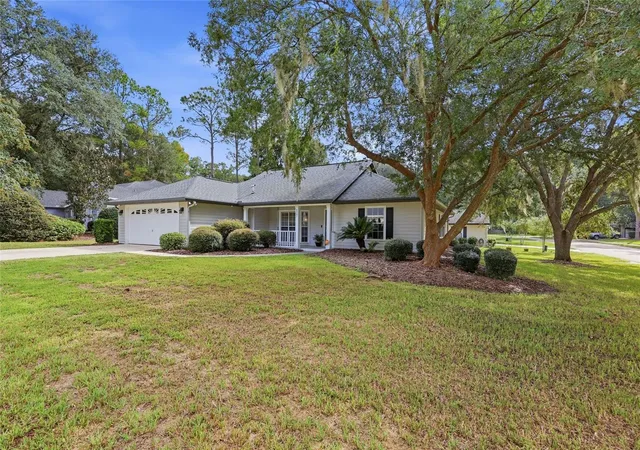 Photo 3 of Single family home for sale at 6907 Sw 82nd Terrace, Gainesville, FL 32608 | MLS# GC543404 | Listing updated on 2026-09-18