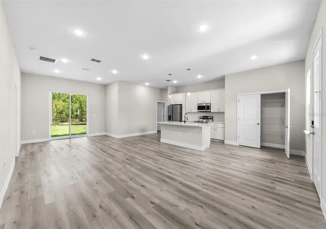 Photo 2 of Single family home for sale at 13107 Sw 70th Lane, Ocala, FL 34481 | MLS# O6440732 | Listing updated on 2026-10-05
