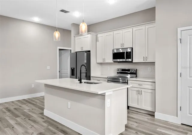 Photo 3 of Single family home for sale at 13107 Sw 70th Lane, Ocala, FL 34481 | MLS# O6440732 | Listing updated on 2026-10-05