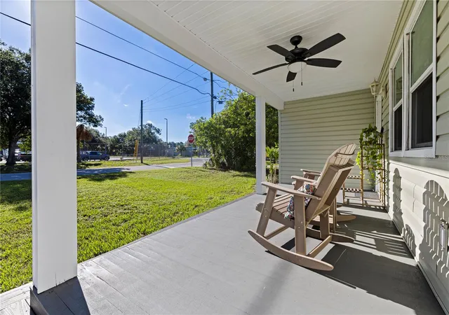 Photo 2 of Single family home for sale at 401 Dempsey Rd, Palm Harbor, FL 34683 | MLS# TB8547316 | Listing updated on 2026-09-26