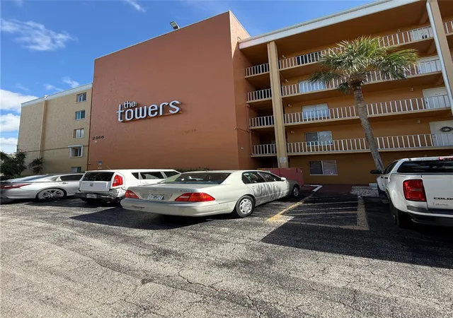 Condo for sale at 2366 E Mall Dr #308, FORT MYERS, FL 33901 | MLS# N6145705