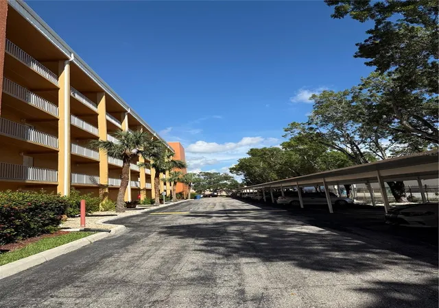 Photo 3 of Condo for sale at 2366 E Mall Dr #308, Fort Myers, FL 33901 | MLS# N6145705 | Listing updated on 2026-09-12