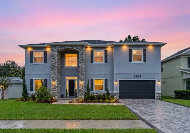 Single family home for sale at 3709 W Dale Ave, TAMPA, FL 33609 | MLS# TB8547321