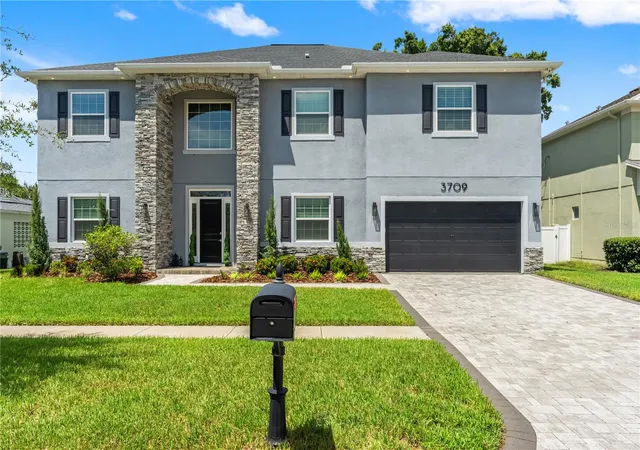 Photo 71 of Mansion for sale at 3709 W Dale Ave, Tampa, FL 33609 | MLS# TB8547321 | Listing updated on 2026-09-13