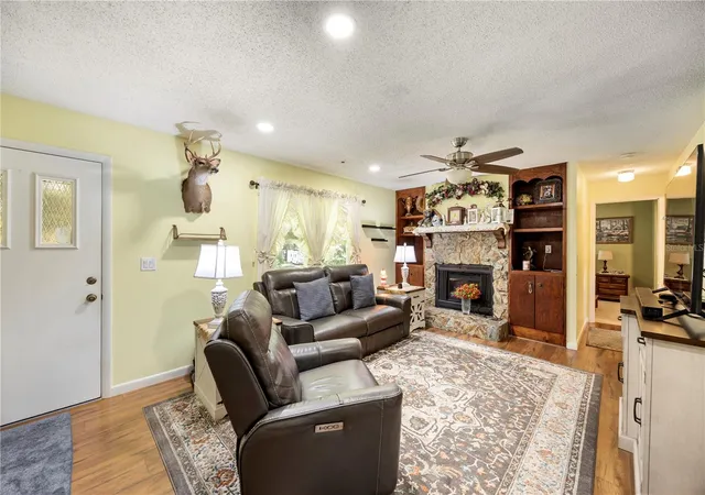 Photo 3 of Single family home for sale at 605 1st Avenue, Lady Lake, FL 32159 | MLS# G5117613 | Listing updated on 2026-09-20
