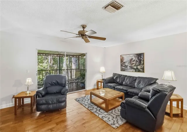 Photo 3 of Sale Pending at 3574 Edington Way, Palm Harbor, FL 34685 | MLS# TB8547325 | Listing updated on 2026-09-30