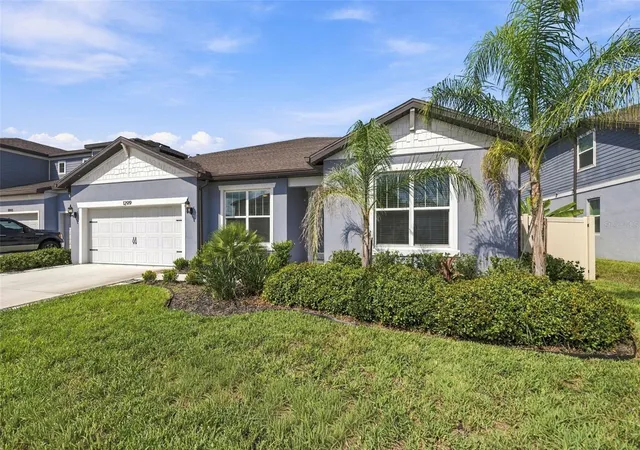 Photo 3 of Single family home for sale at 12919 Willow Grv Dr, Riverview, FL 33579 | MLS# TB8547330 | Listing updated on 2026-09-19