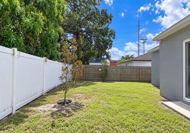Photo 16 of Single family home for sale at 3003 N 15th Street, Tampa, FL 33605 | MLS# A4705700 | Listing updated on 2026-09-15