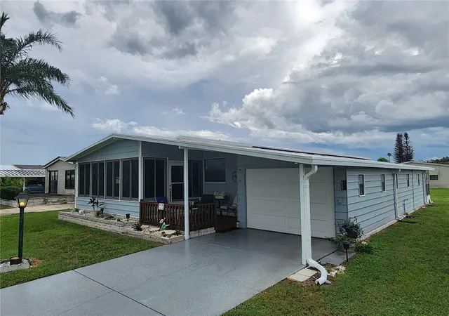 Photo 2 of Manufactured home for sale at 66 Joppa Dr, Winter Haven, FL 33884 | MLS# G5117614 | Listing updated on 2026-09-15