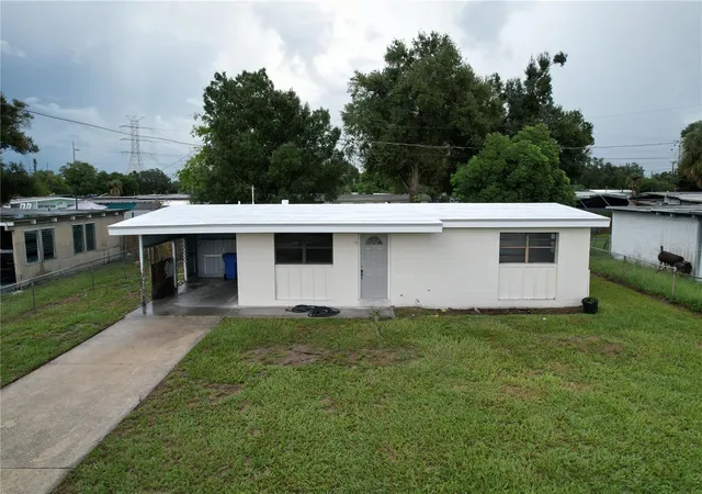 Photo 1 of Single family home for sale at 1310 Warrington Way, Tampa, FL 33619 | MLS# TB8547342 | Listing updated on 2026-09-24