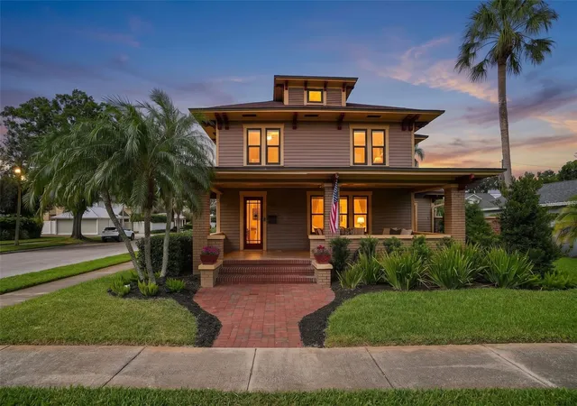 Photo 1 of Single family home for sale at 605 14th Avenue NE, Saint Petersburg, FL 33701 | MLS# TB8547348 | Listing updated on 2026-10-08
