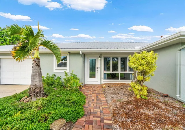 Photo 3 of Single family home for sale at 452 50th Street W, Palmetto, FL 34221 | MLS# A4705707 | Listing updated on 2026-10-06