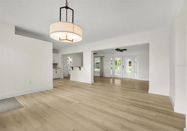 Photo 4 of Single family home for sale at 452 50th Street W, Palmetto, FL 34221 | MLS# A4705707 | Listing updated on 2026-10-06