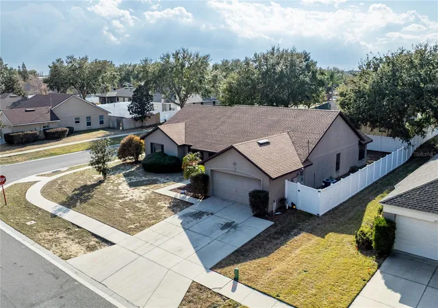 Photo 2 of Single family home for sale at 4530 Treasure Cay Rd, Tavares, FL 32778 | MLS# G5117616 | Listing updated on 2026-09-22