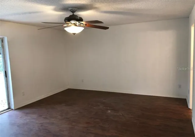 Photo 4 of Single family home for sale at 627 Murphy Rd, Winter Springs, FL 32708 | MLS# O6440774 | Listing updated on 2026-09-23
