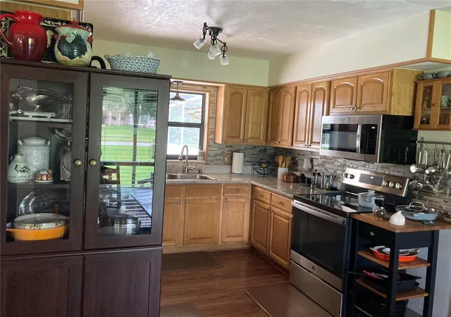 Photo 4 of Single family home for sale at 2970 Plumosa Dr, Indian Lake Estates, FL 33855 | MLS# K4903775 | Listing updated on 2026-10-08