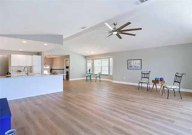 Photo 3 of Single family home for sale at 5925 Seaside Dr, New Port Richey, FL 34652 | MLS# W7889392 | Listing updated on 2026-10-08