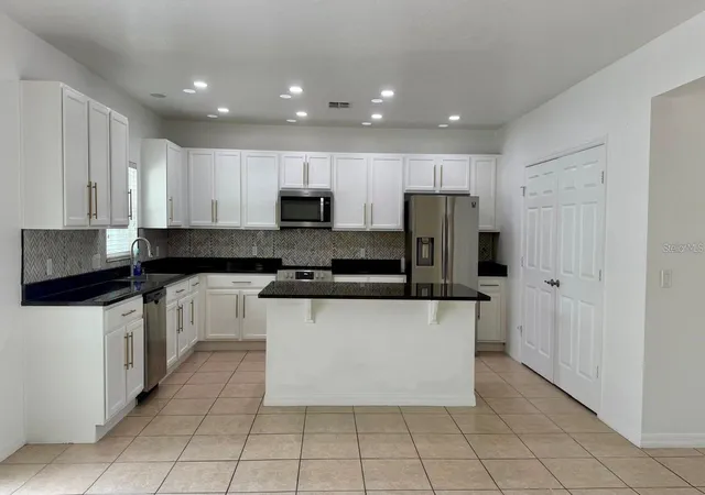 Photo 1 of Single family home for sale at 2255 Sheboygan Pl, Kissimmee, FL 34758 | MLS# S5157328 | Listing updated on 2026-10-26