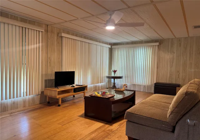 Photo 4 of Manufactured home for sale at 18 Bradford Blvd, Frostproof, FL 33843 | MLS# K4903776 | Listing updated on 2026-09-24