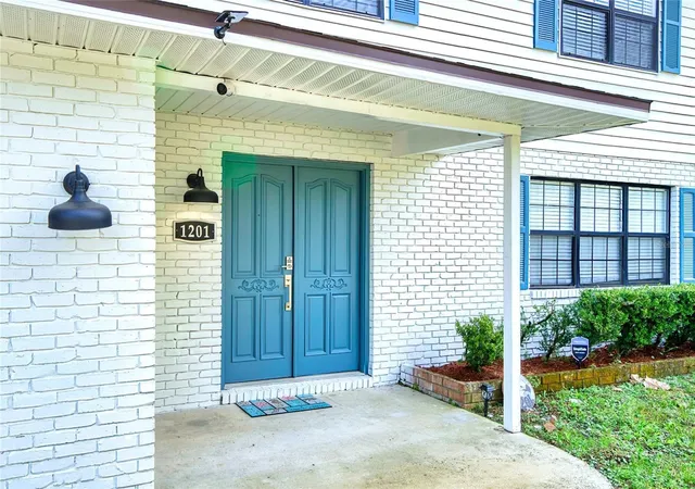 Photo 1 of Single family home for sale at 1201 Winterhawk Dr, Saint Augustine, FL 32086 | MLS# FC321359 | Listing updated on 2026-10-25