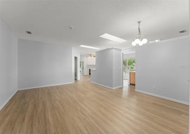Photo 4 of Single family home for sale at 1280 Tyler Lake Cir, Orlando, FL 32839 | MLS# O6440800 | Listing updated on 2026-09-15