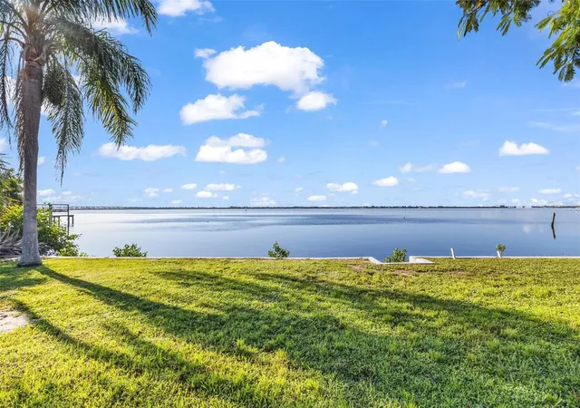 Photo 3 of Single family home for sale at 148 Northshore Ter, Punta Gorda, FL 33980 | MLS# C7530601 | Listing updated on 2026-10-06