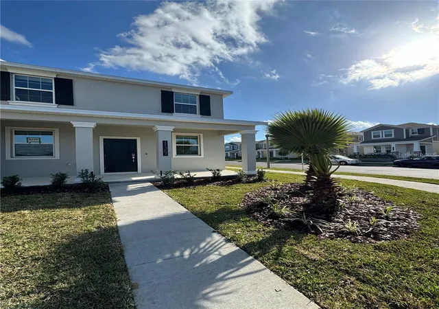 Photo 2 of Townhouse for sale at 11367 Great Rock St, Winter Garden, FL 34787 | MLS# O6440807 | Listing updated on 2026-10-05
