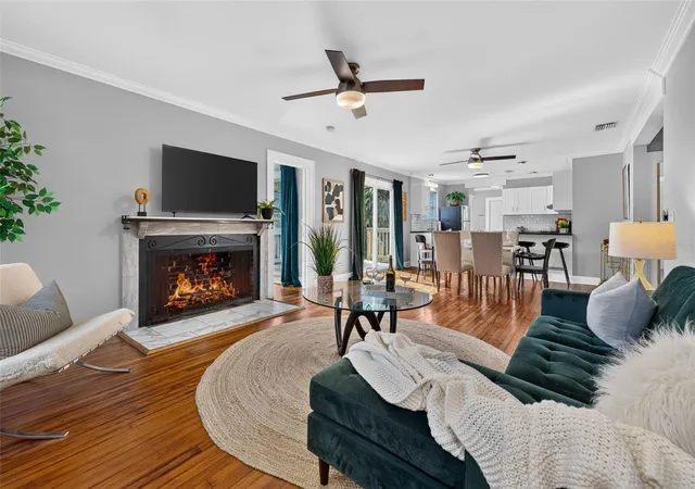 Photo 2 of House for sale at 1136 22nd Avenue N, Saint Petersburg, FL 33704 | MLS# TB8547424 | Listing updated on 2026-10-09