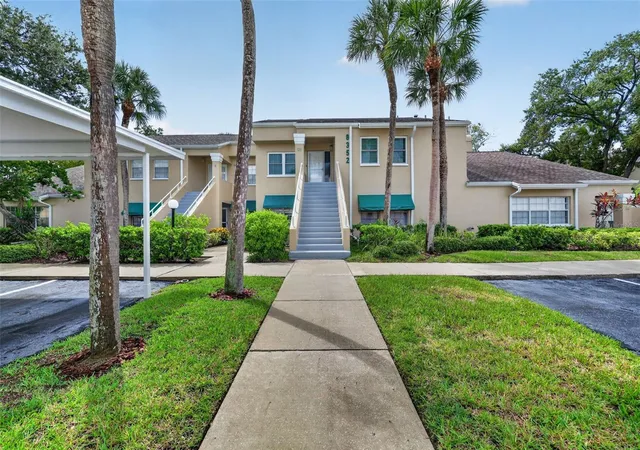 Condo for sale at 8352 Meadowbrook Dr #10, SEMINOLE, FL 33777 | MLS# TB8547436