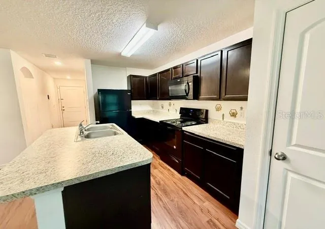 Photo 1 of Single family home for sale at 707 W Chelsea St, Deland, FL 32720 | MLS# V4951215 | Listing updated on 2026-09-19