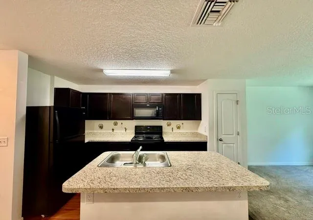 Photo 2 of Single family home for sale at 707 W Chelsea St, Deland, FL 32720 | MLS# V4951215 | Listing updated on 2026-09-19