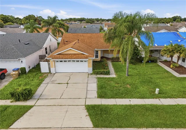 Photo 2 of Single family home for sale at 4609 Cheyenne Point Trl, Kissimmee, FL 34746 | MLS# S5157339 | Listing updated on 2026-09-13