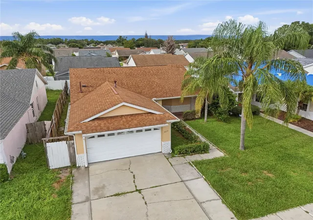 Photo 3 of Single family home for sale at 4609 Cheyenne Point Trl, Kissimmee, FL 34746 | MLS# S5157339 | Listing updated on 2026-09-13