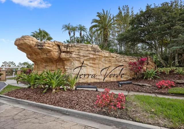 Photo 3 of Townhouse for sale at 4778 Vero Beach Pl, Kissimmee, FL 34746 | MLS# O6440844 | Listing updated on 2026-09-16
