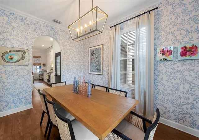 Photo 4 of Single family home for sale at 3004 W San Jose St, Tampa, FL 33629 | MLS# TB8547466 | Listing updated on 2026-09-18